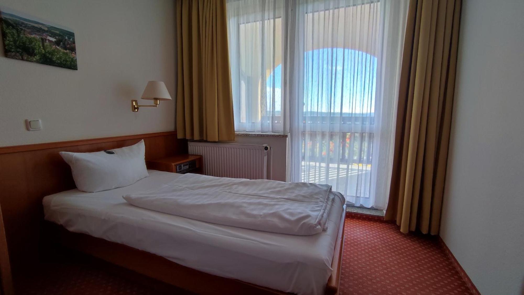 Hotel Rebschule Freyburg Eksteriør billede